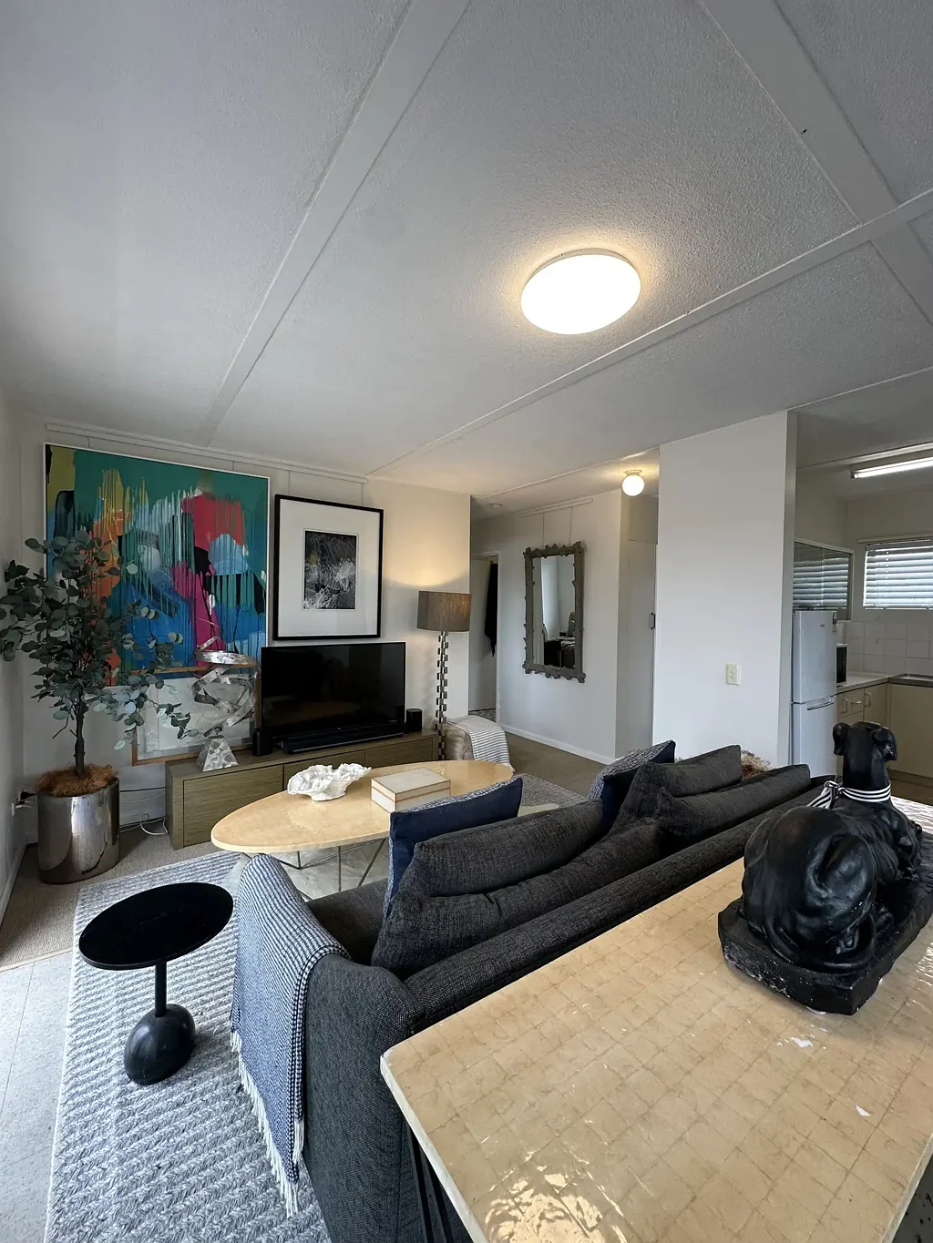 Top Level Unit - Gas and water included in rent
