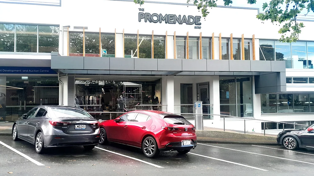 Takapuna Stylish Retail For Lease