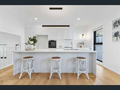 5 Cliff Street, Bowral, NSW 2576, 3房, 2浴, Townhouse