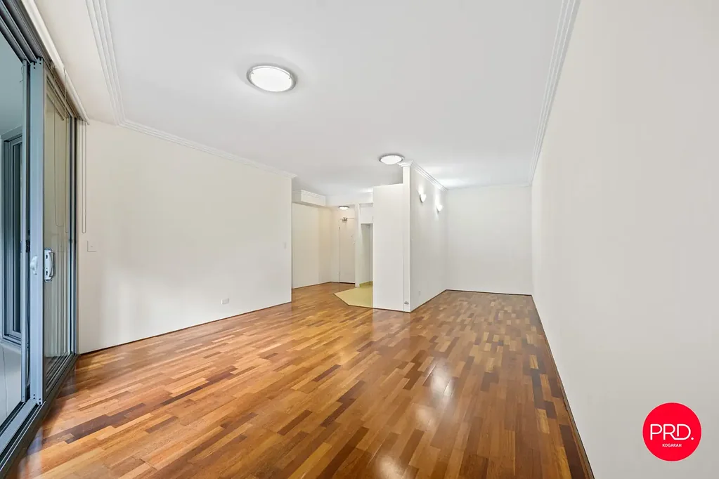 Kogarah 1कमरा Stylish 98m2 North facing One-Bedroom Apartment with Oversized Balcony