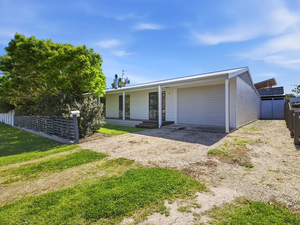 Wonthaggi 3房  NEAT, SWEET AND SO VERY COMPLETE.