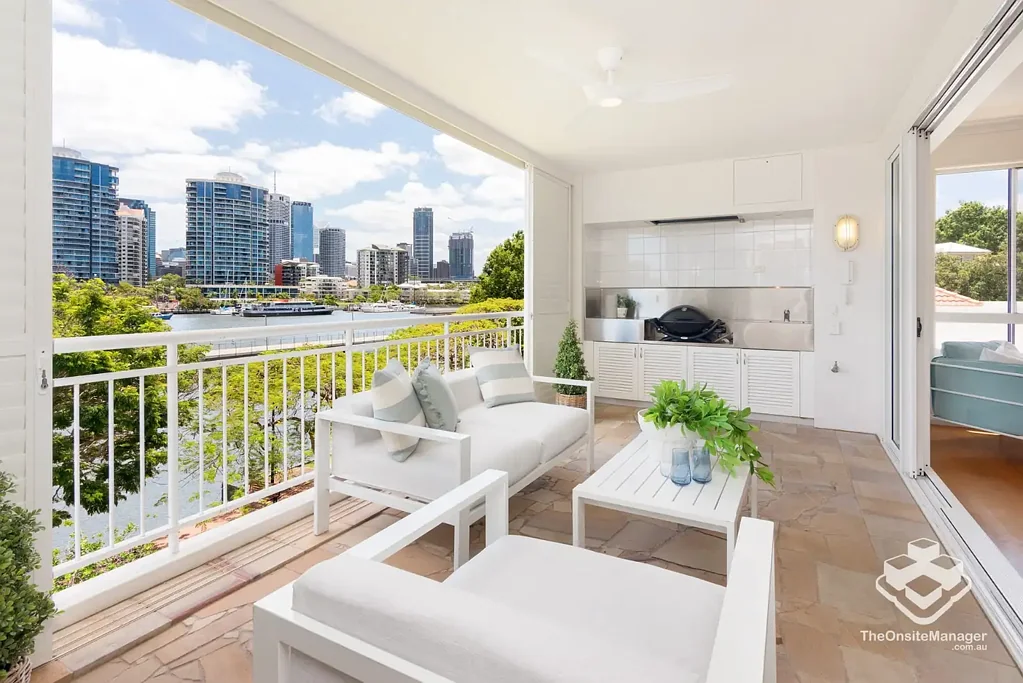 Stunning Views from your Second Floor Absolute Riverfront Apartment, set in this Inner City Resort offering both Lifestyle and Luxury