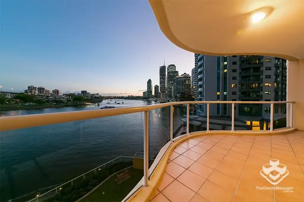 ARGUABLY THE CBD FINEST RIVERFRONT COMPLEX 1 Bedroom Furnished