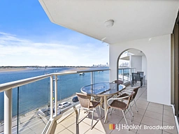 13/316-318 Marine Parade, Labrador