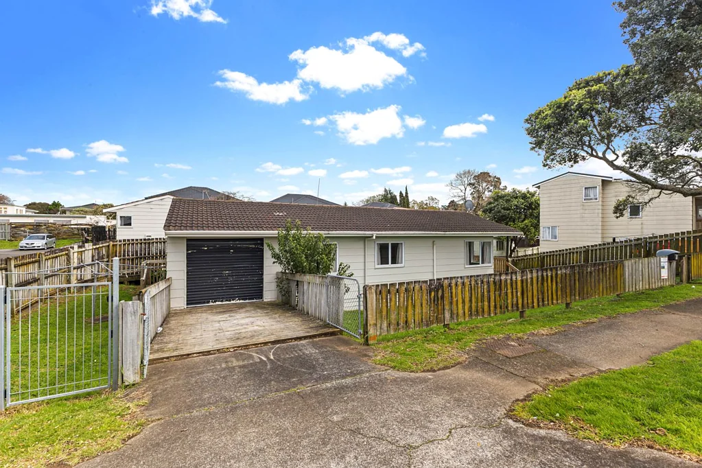 Otahuhu 9कमरा Triple-Dwelling: 989sqm THAB Zone