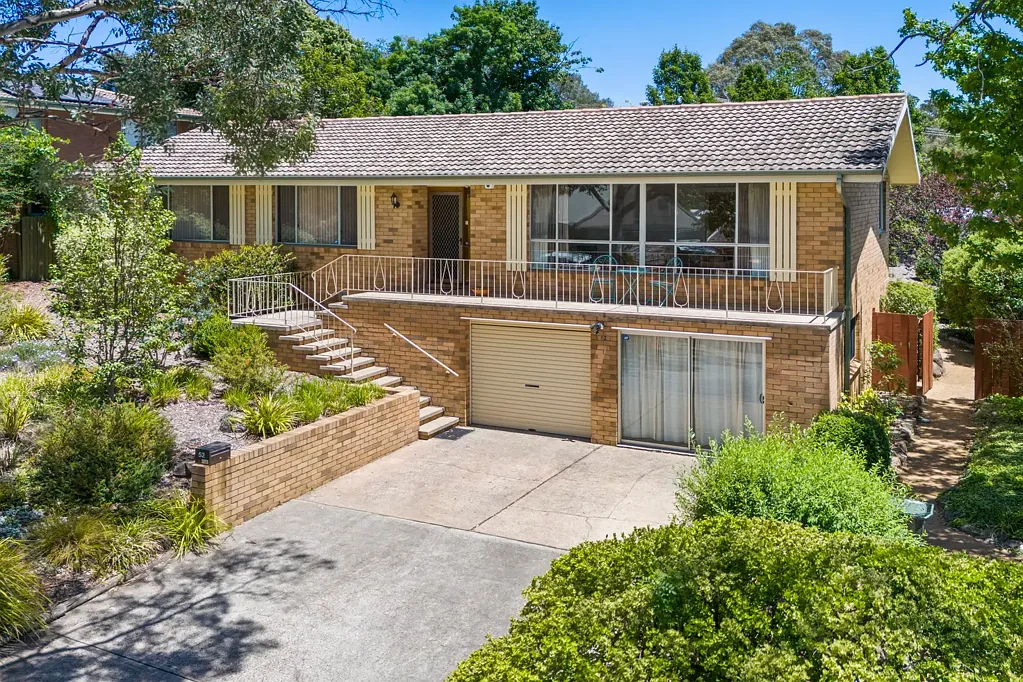 52 Pearson Street, Holder, ACT 2611