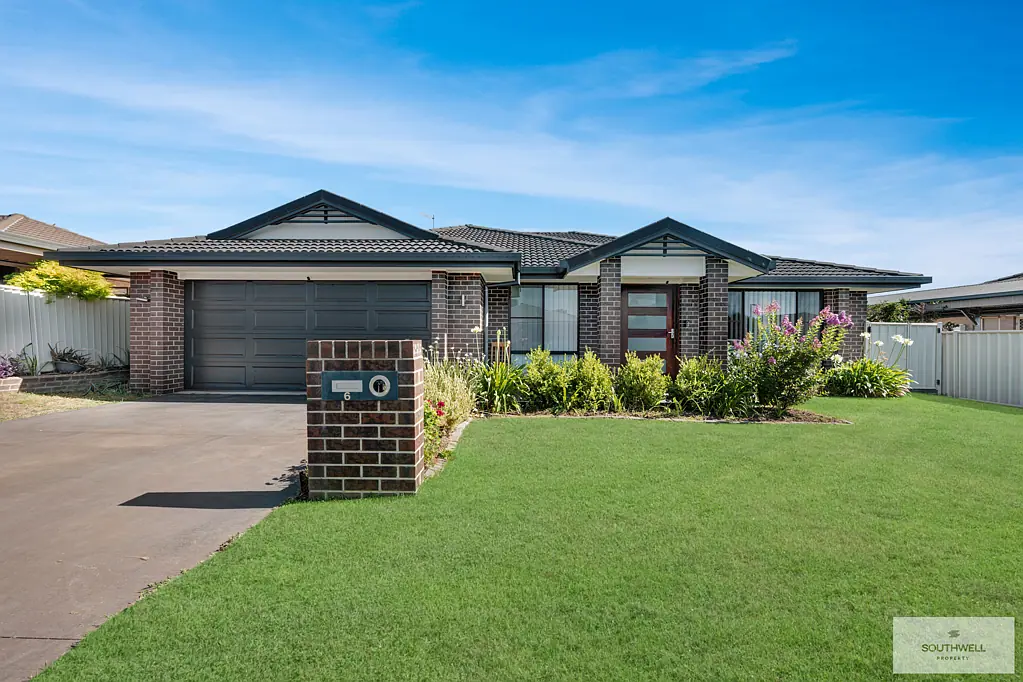 6 Mawson Close, Tamworth, NSW 2340