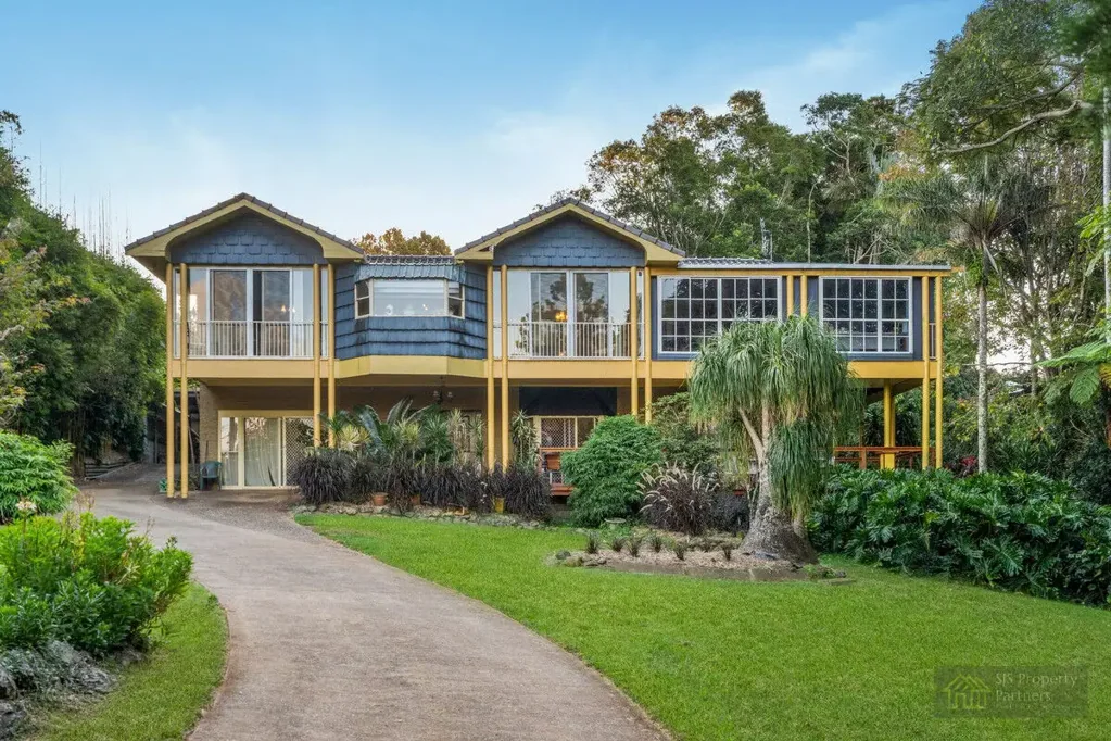 Tamborine Mountain 5 Slaapkamer Flamboyant Dual-Living Retreat on Tamborine Mountain – A Property Like No Other