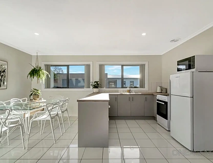1/64 West Park Grove, Park Grove, TAS 7320, 3 Kuwarto, 1 Banyo, Unit