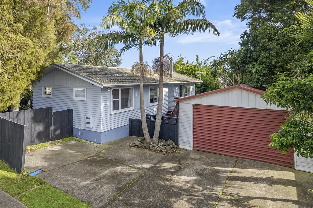 73 Forest Hill Road, Henderson, Waitakere City, Auckland