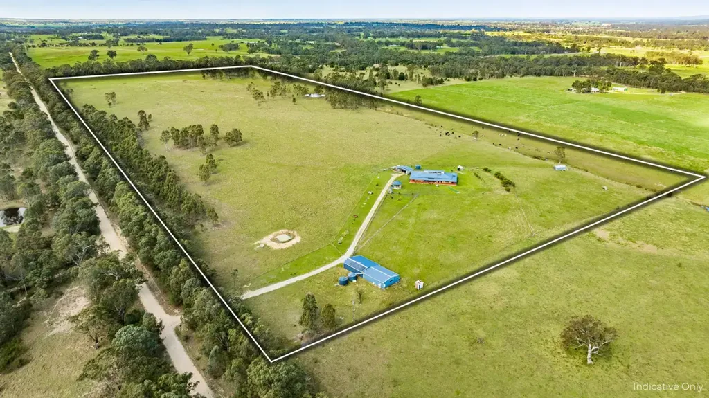 Newry Rural Retreat with Breathtaking Views and Idyllic Lifestyle