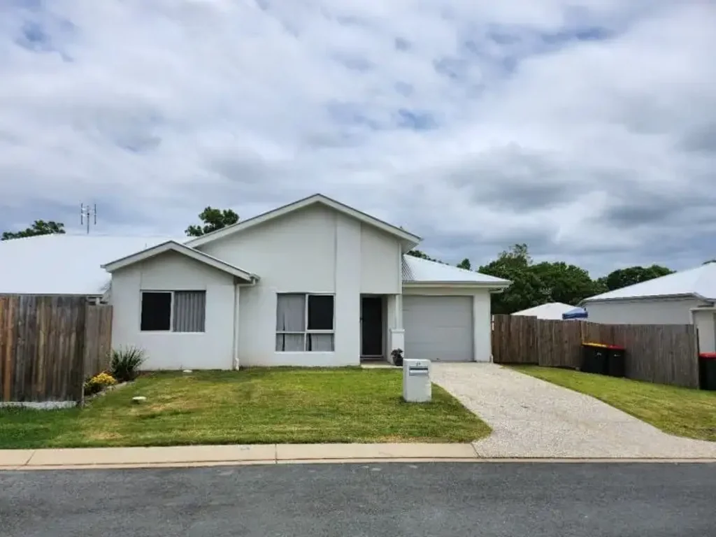 3 Bedroom Duplex for rent. Available 22 Feb 2025