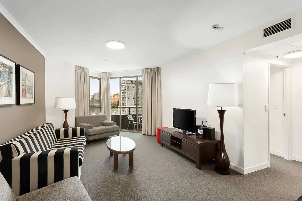 Fully Furnished 2 Bedroom Apartment with Stunning Views