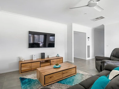 3 Packham Drive, Cobram, VIC 3644, 4房, 2浴, House