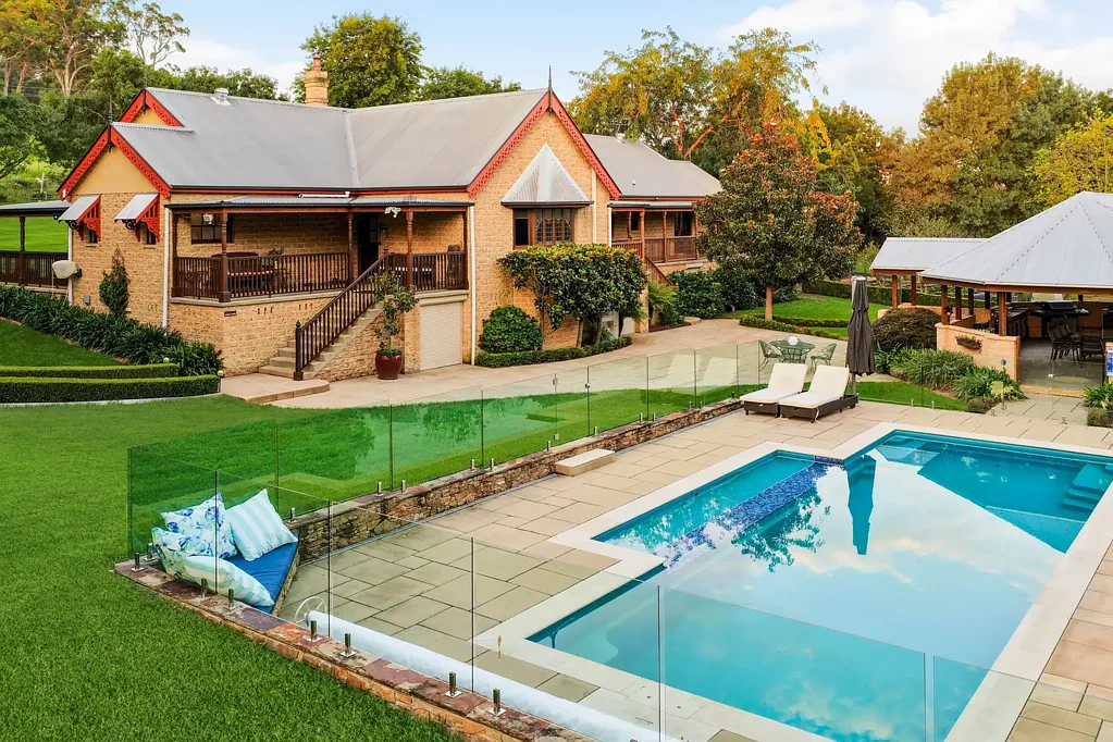 Douglas Park 5Moenga Space, Serenity & Sophisticated Country Living!