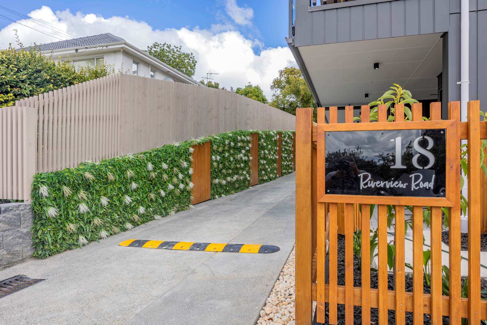 1/18 Riverview Road, New Lynn, Auckland - Waitakere, 3房, 0浴, Townhouse