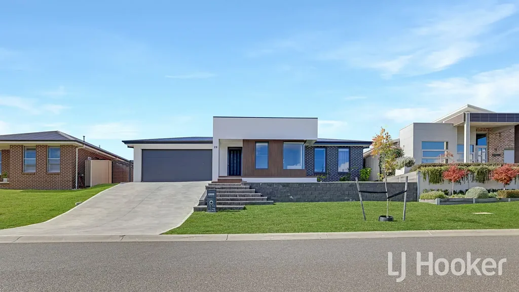 29 Newlands Crescent, Kelso, NSW 2795