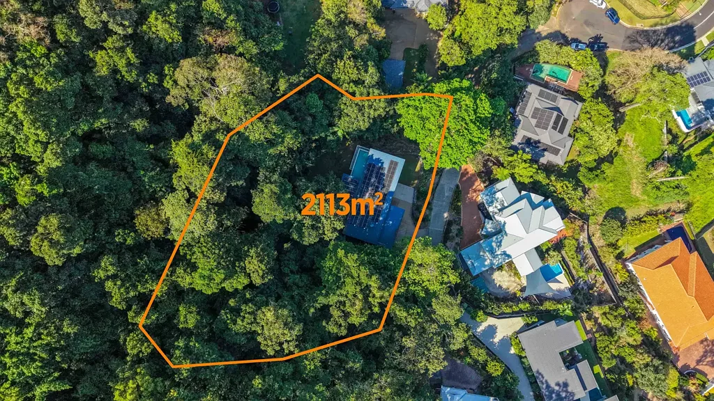 Mooroobool 4房  City View Estate | Executive Tropical Retreat with Breathtaking Views