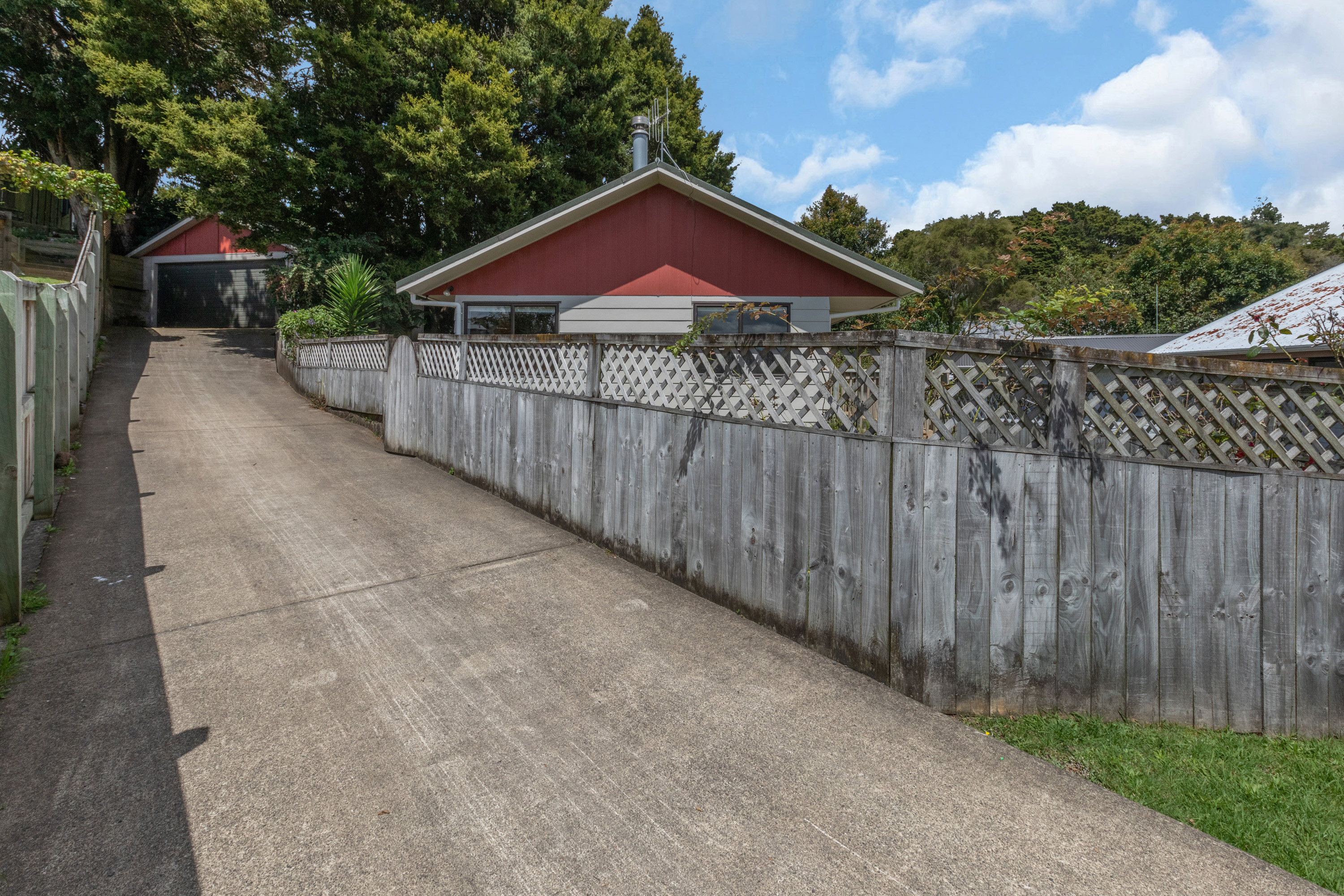 11 Logan Place, Kamo, Whangarei, 3 Kuwarto, 1 Banyo, House