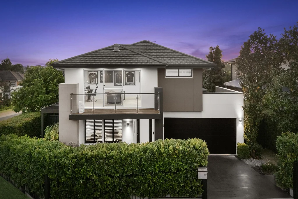 Kellyville 4બેડરૂમ A showcase of luxury, space and timeless family appeal