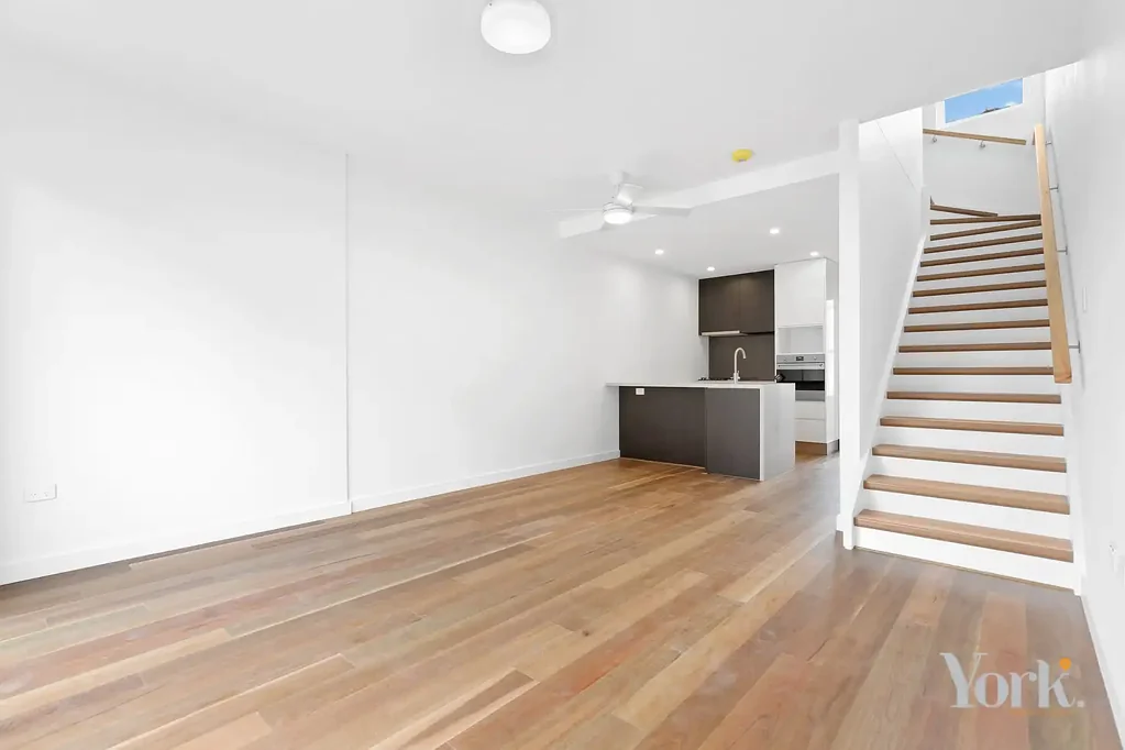 Professional and designer dual level unit!