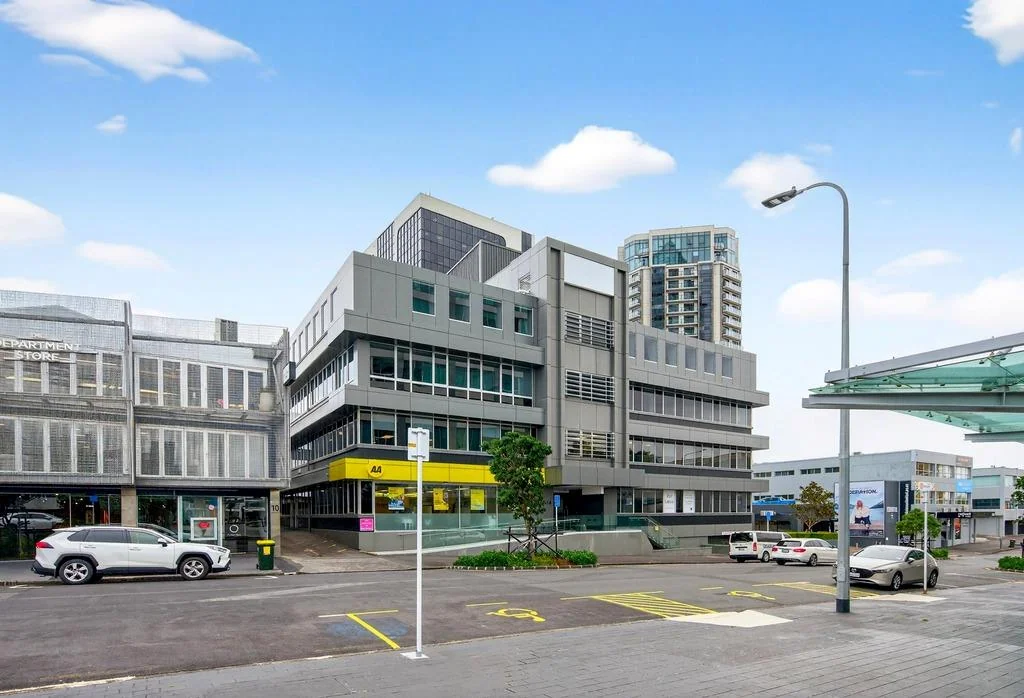 Takapuna CBRE – Full floor, full fitout in central Takapuna