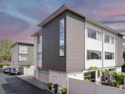 Royal Oak 4房  Convenient Living, Great Location!