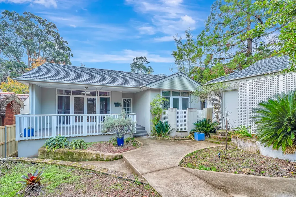Located in the Beecroft Public School catchment