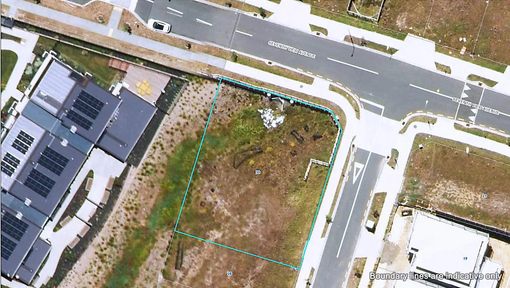 Beachlands  Prime 762m² Corner Section in Beachlands