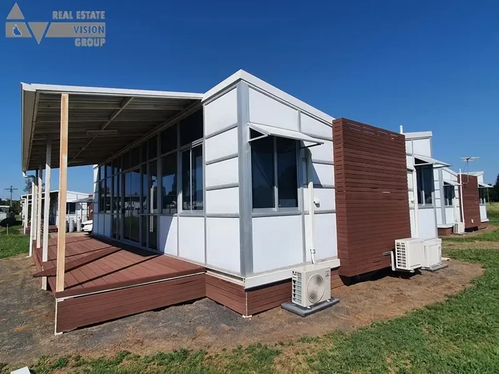 Unit 4/51 Bremner St, Blackwater, QLD 4717