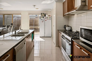 37 BROOKFIELD AV, BROOKFIELD VIC 3338, 4 રૂમ, 2 બાથરૂમ, House