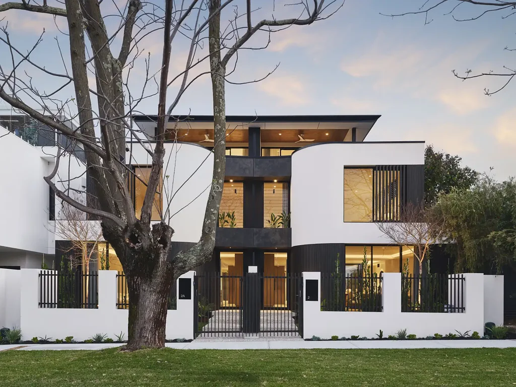 South Perth 4房  Brand New | Three Levels of Elevated Luxury.