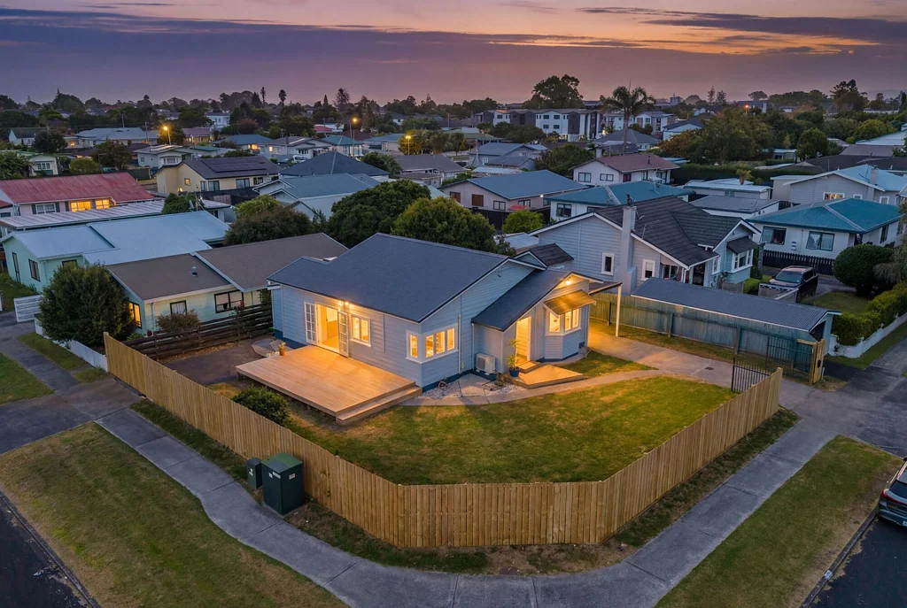 1/52 Jellicoe Road, Manurewa, Manukau City, Auckland