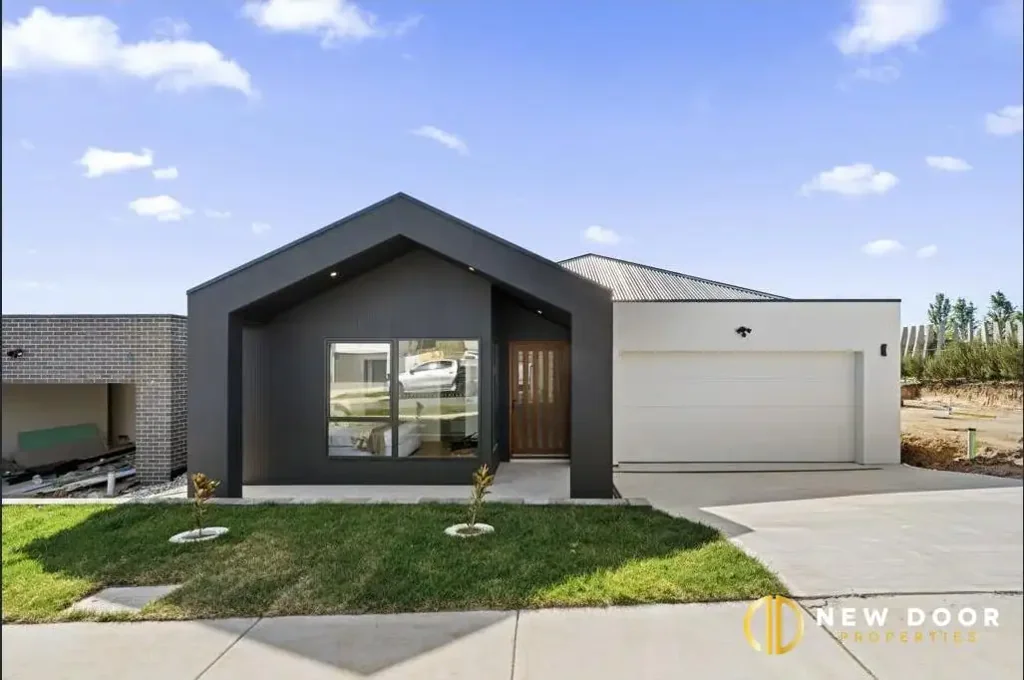A Brand-New Family Home For Rent!