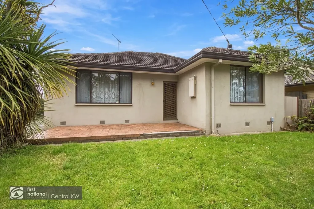 Morwell 3બેડરૂમ Well-Maintained Home with Space, Potential & Convenience