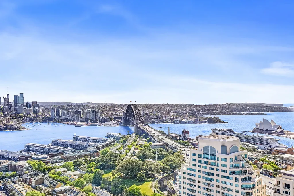 Stunning 2 Bedroom Apartment for Lease in Barangaroo