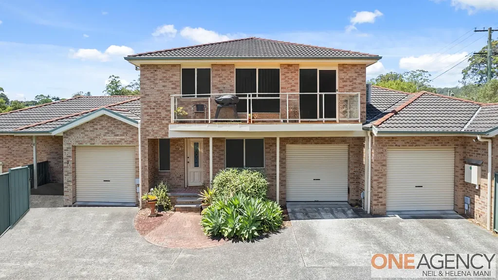 2/4 Compton Street, North Gosford, NSW 2250