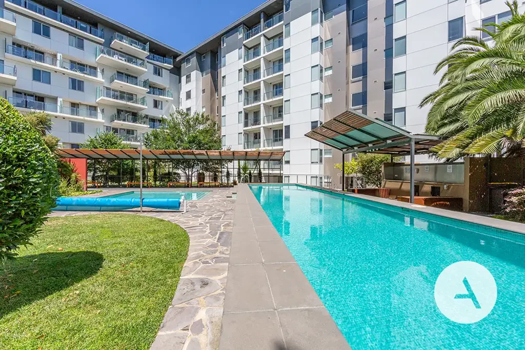 Modern, spacious and super-quiet in an excellent central location