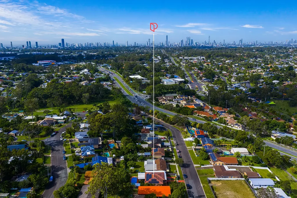 Molendinar 3房  744m2 of Pure Potential - Prime Molendinar Opportunity