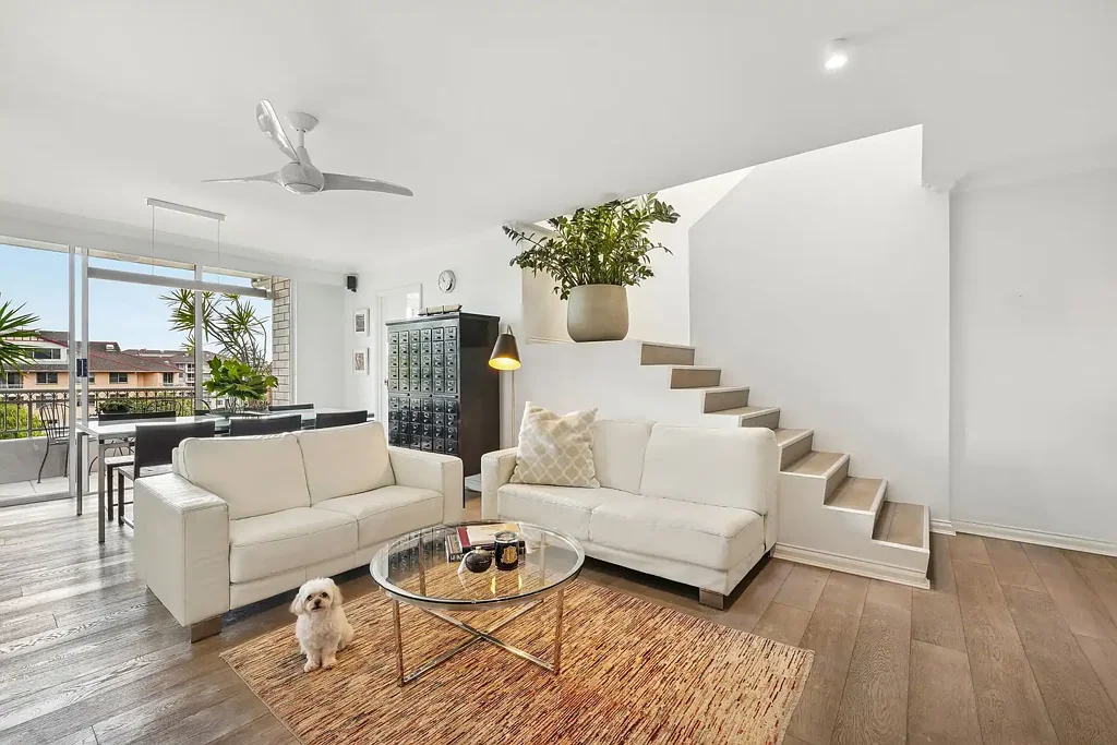 Rosebery 3chambre Executive Two-Storey Penthouse with Rare Triple LUG