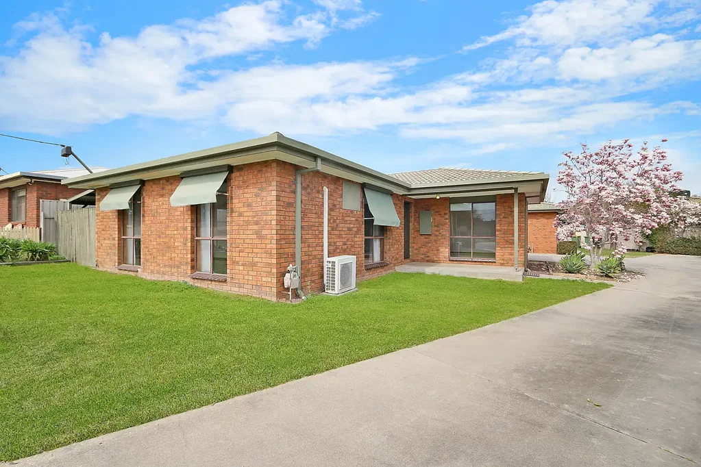 West Wodonga 2ਬੈੱਡਰੂਮ Townhouse in Court Location