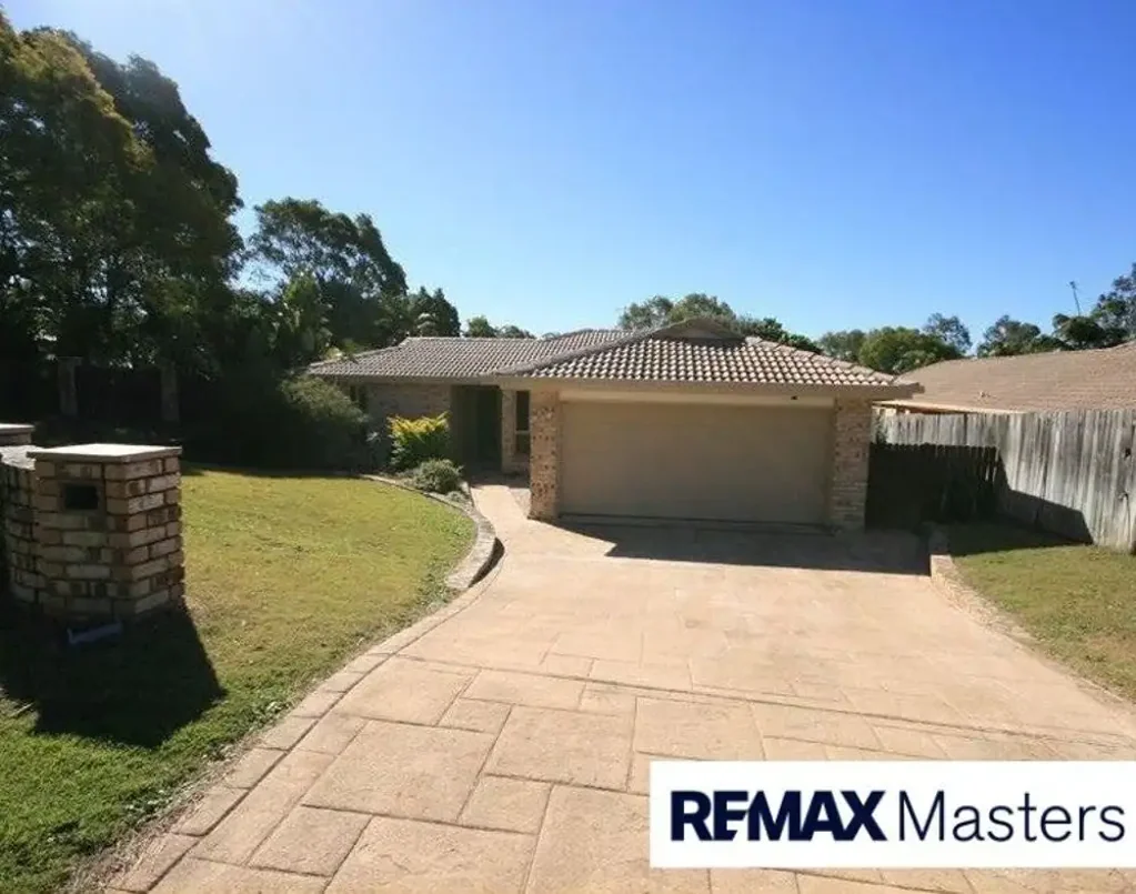 Spacious Family Home with Alfresco Living
