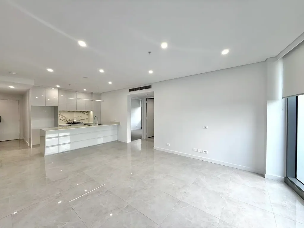 Brand New Luxury North-Facing 3 Bedroom with Panoramic National Park Views