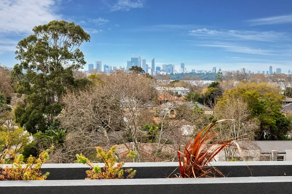 305/8 Macrae Road, Applecross, WA 6153