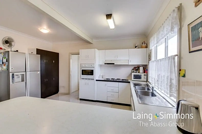 2 Leonard St, Colyton, NSW 2760, 3房, 1浴, House