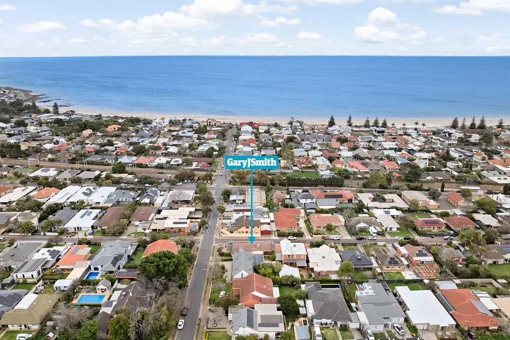 Seacliff 3房  Coastal Living Just Steps from the Beach