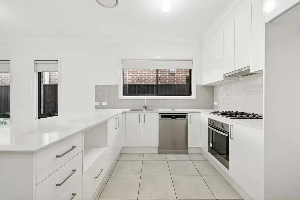 Ingleburn 4 Bedroom INVESTOR READY, FAMILY APPROVED
