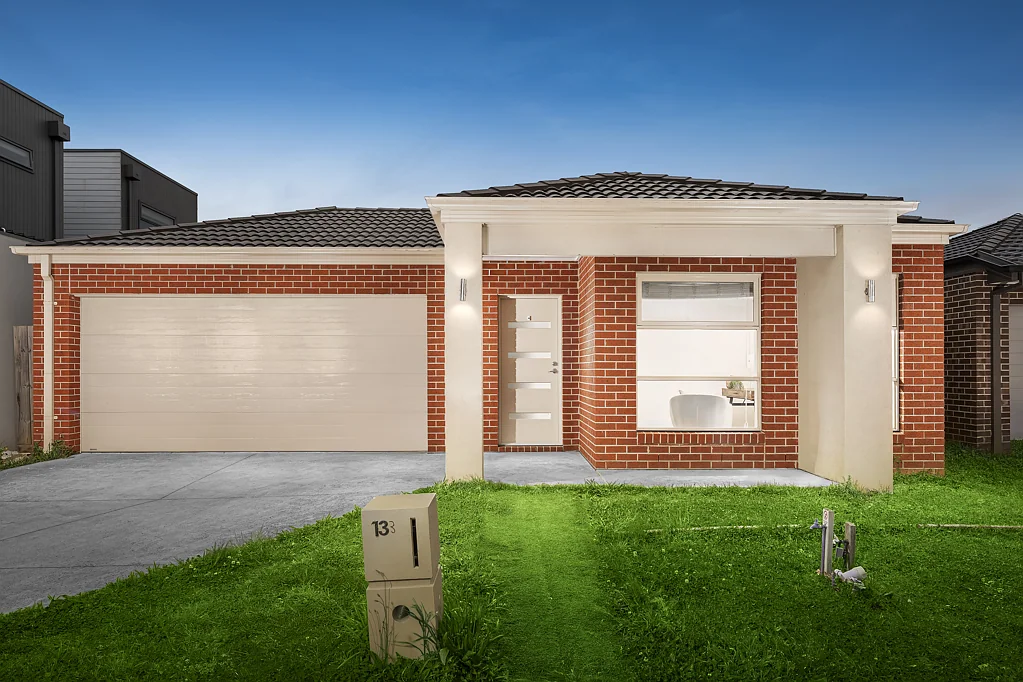 13 Garland Street, Pakenham, VIC 3810