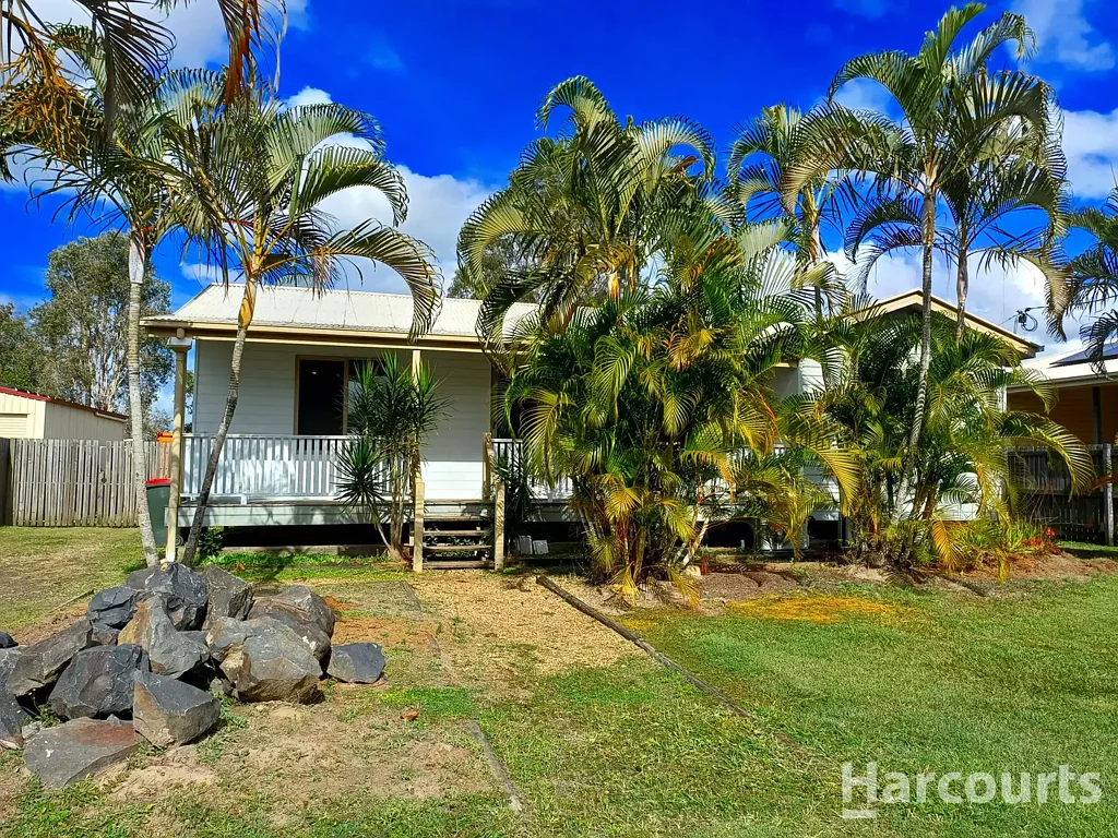 3 bedroom Home nestled amongst the palm trees