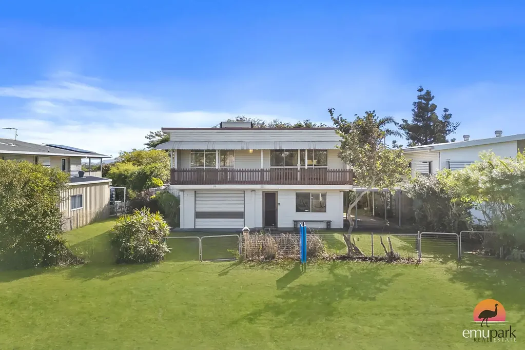 Zilzie 3 Bedroom Solid Dual-Living Highset Home - Just 450m to the Beach!